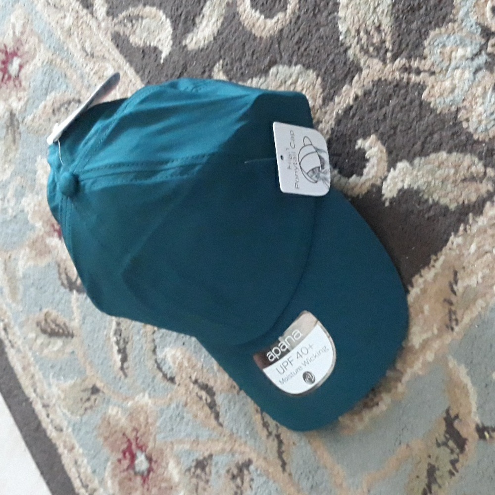 *Host Pick*Apana UPF 40+running ladies hat - Picture 15 of 15